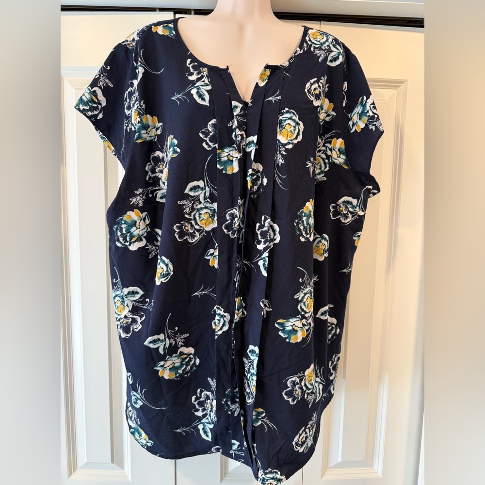Croft & Barrow navy floral blouse ruffle 3x career spring